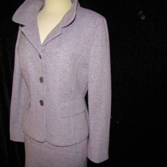 ANN TAYLOR LADIES LIGHT LAVENDER TWO PIECE SUIT - Picture 4 of 8
